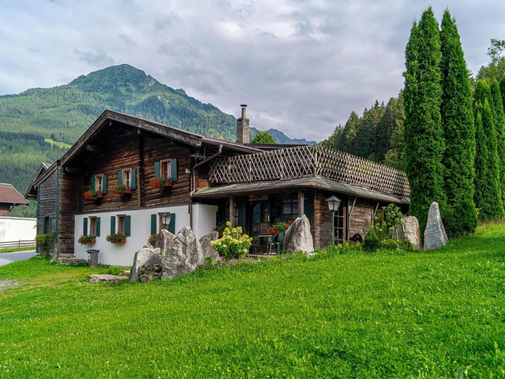 Rustic Farmhouse With Sauna In Bramberg Neukirchen am Großvenediger Exterior foto