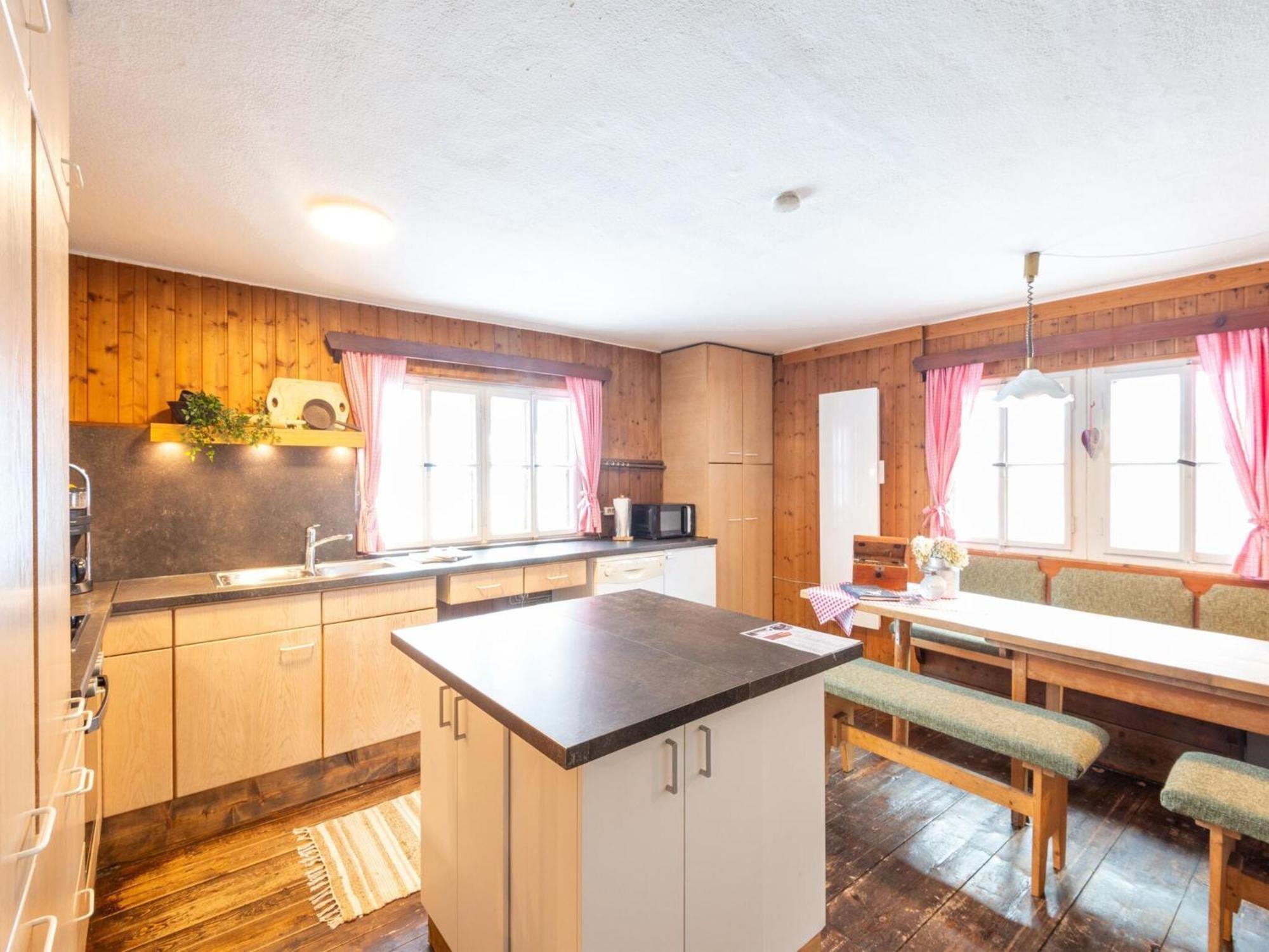 Rustic Farmhouse With Sauna In Bramberg Neukirchen am Großvenediger Exterior foto